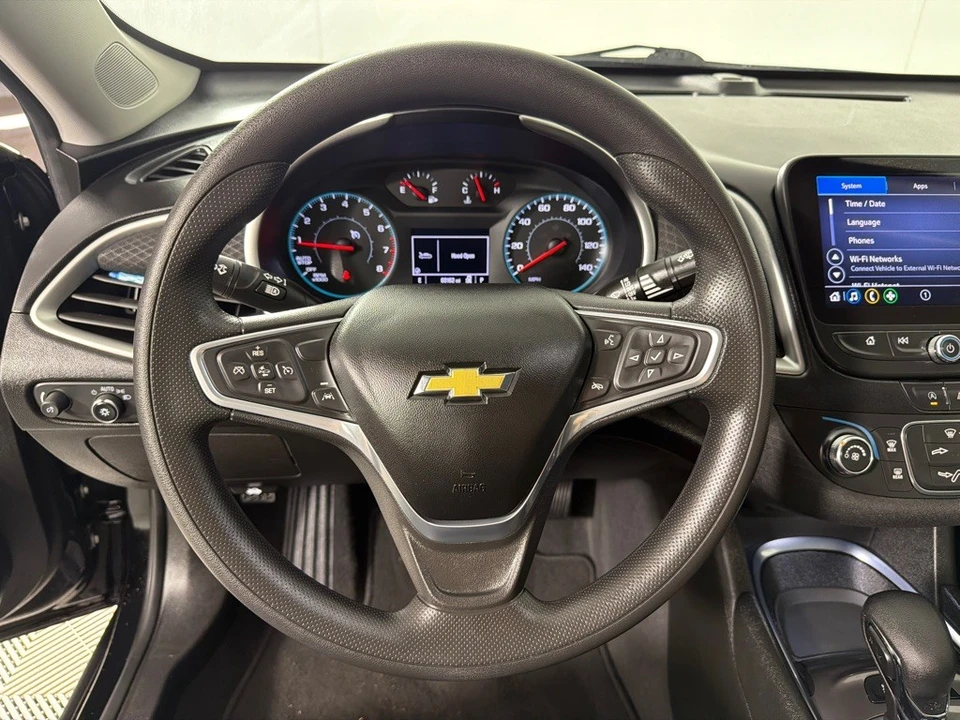 2022 Chevrolet Malibu - Image 15 of 21