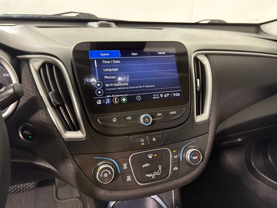 2022 Chevrolet Malibu - Image 16 of 21