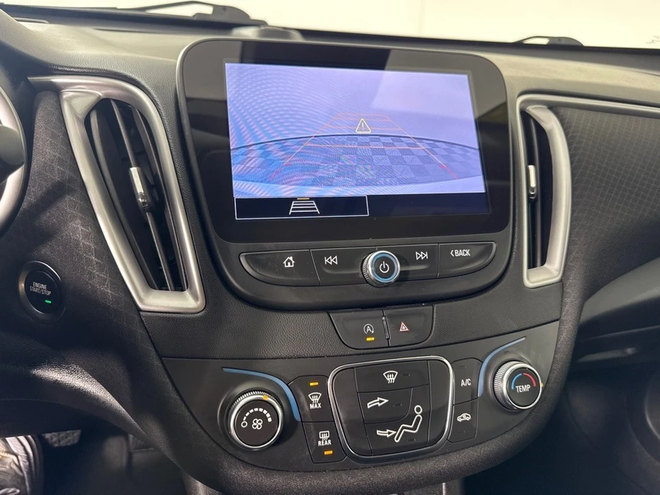 2022 Chevrolet Malibu - Image 18 of 21