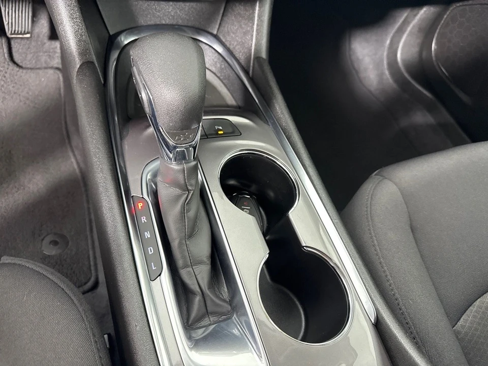 2022 Chevrolet Malibu - Image 19 of 21