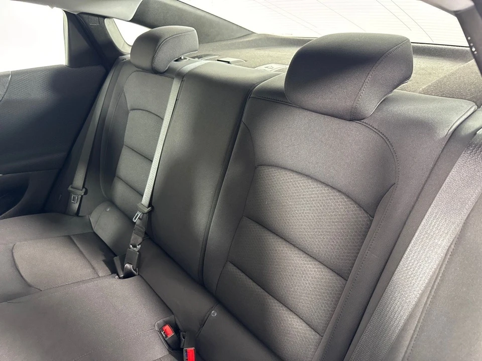2022 Chevrolet Malibu - Image 21 of 21