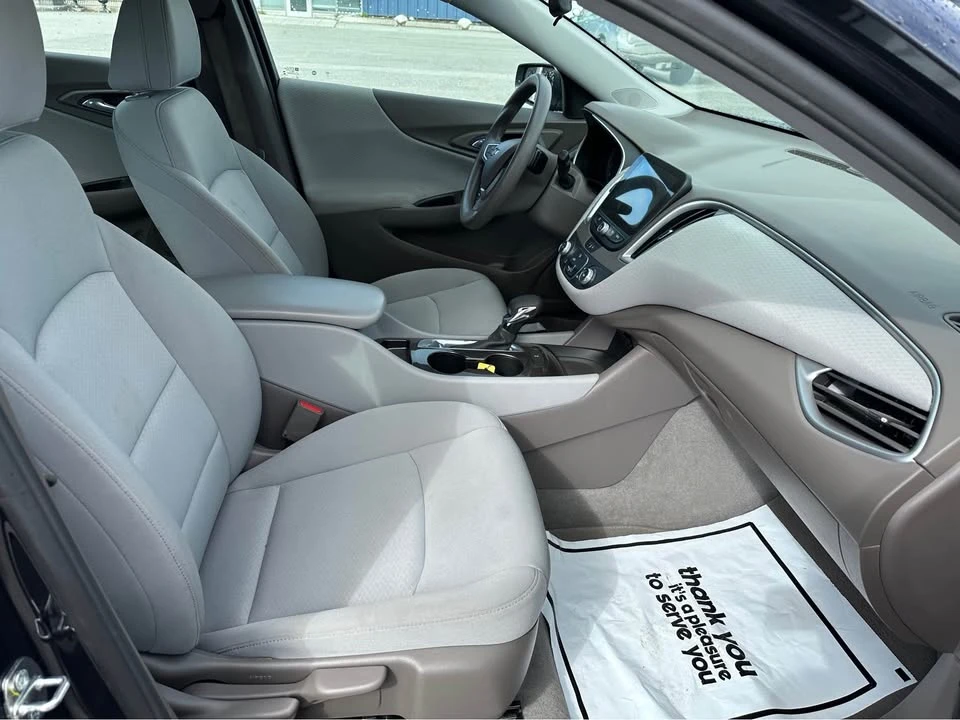 2022 Chevrolet Malibu - Image 7 of 9
