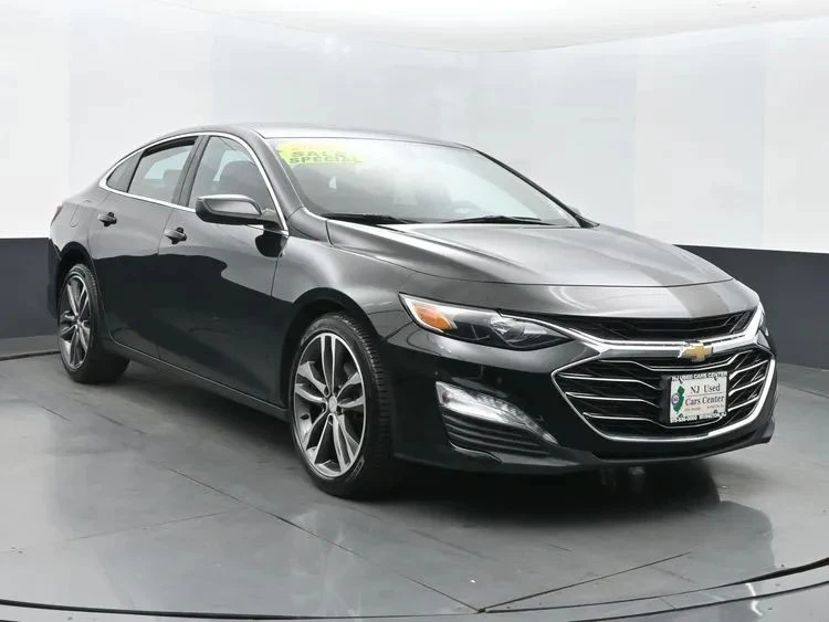 2022 Chevrolet Malibu - Image 2 of 12