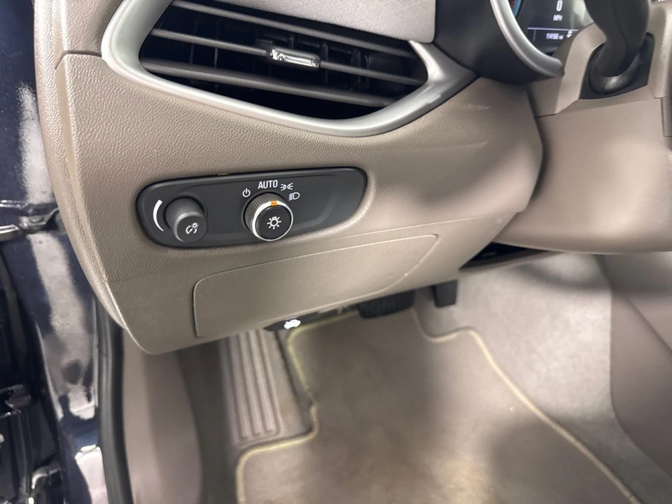 2022 Chevrolet Malibu - Image 11 of 12