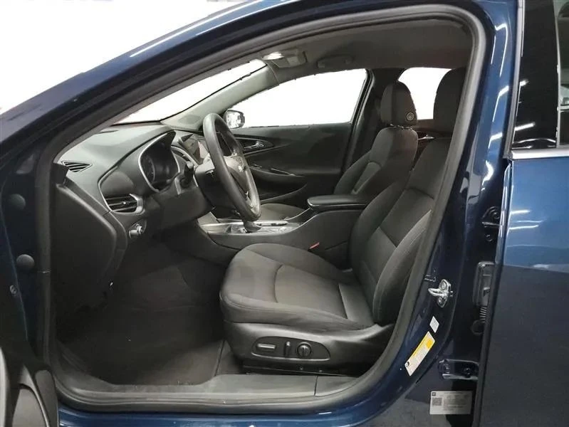2022 Chevrolet Malibu - Image 9 of 12
