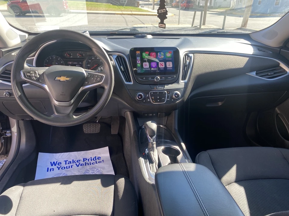 2022 Chevrolet Malibu - Image 9 of 14