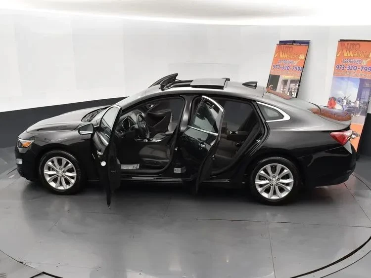 2022 Chevrolet Malibu - Image 7 of 12