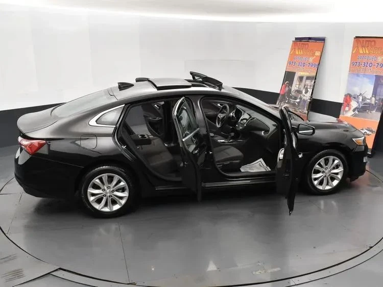 2022 Chevrolet Malibu - Image 6 of 12