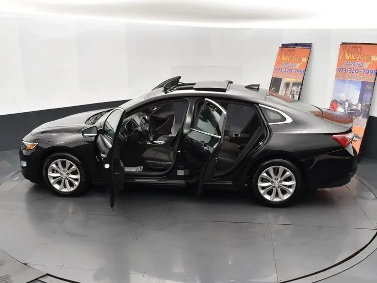 2022 Chevrolet Malibu - Image 7 of 12