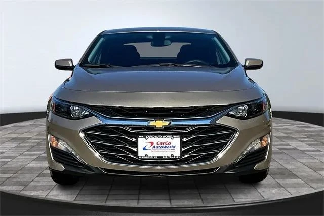 2022 Chevrolet Malibu - Image 2 of 12