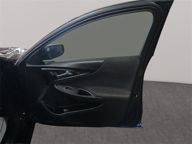 2022 Chevrolet Malibu - Image 16 of 21