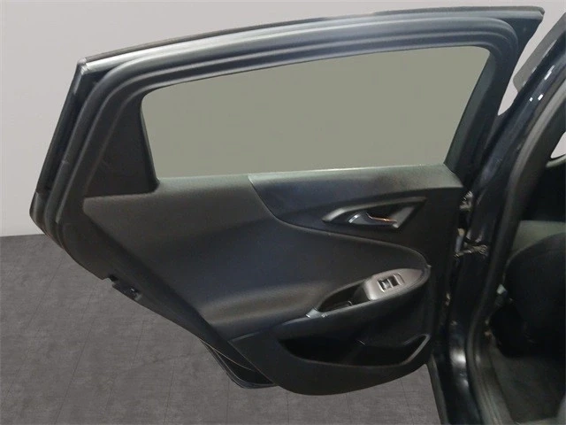 2022 Chevrolet Malibu - Image 13 of 21