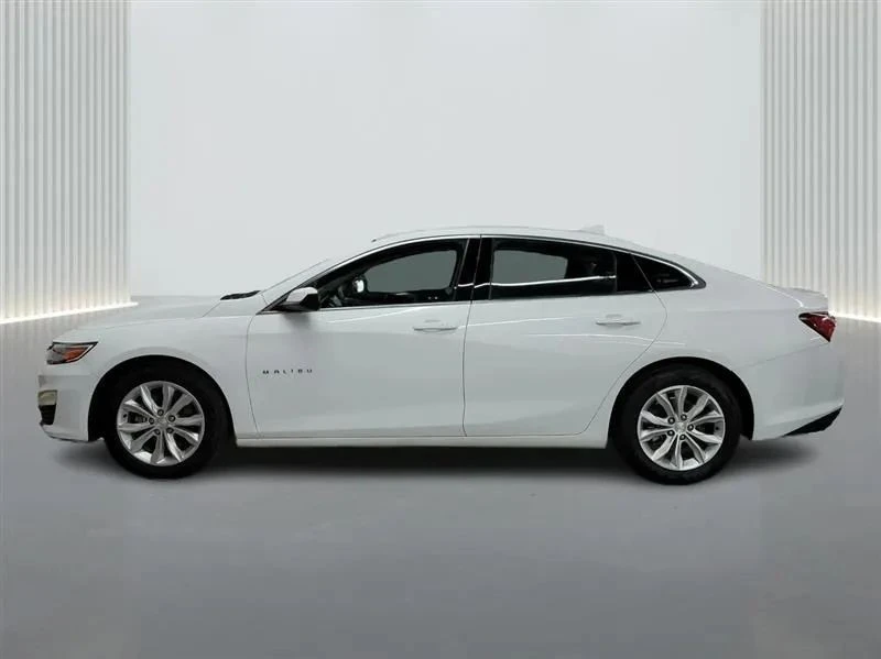 2022 Chevrolet Malibu - Image 2 of 12
