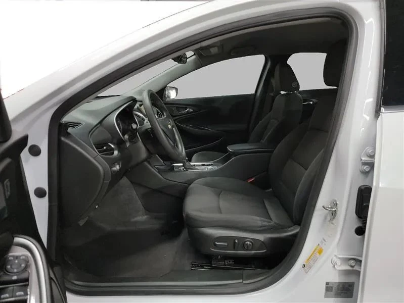 2022 Chevrolet Malibu - Image 9 of 12