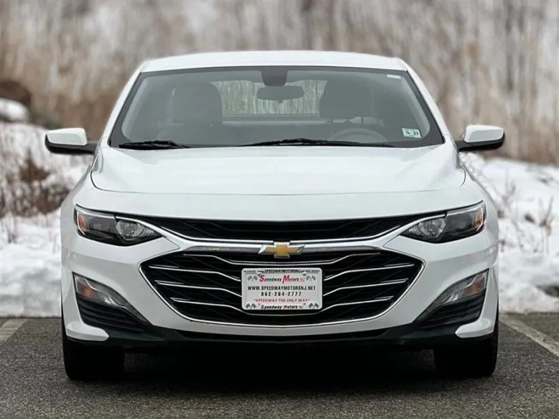 2022 Chevrolet Malibu - Image 3 of 12