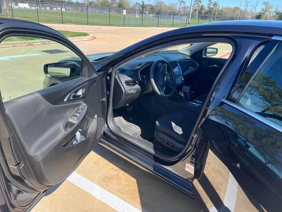 2022 Chevrolet Malibu - Image 12 of 21