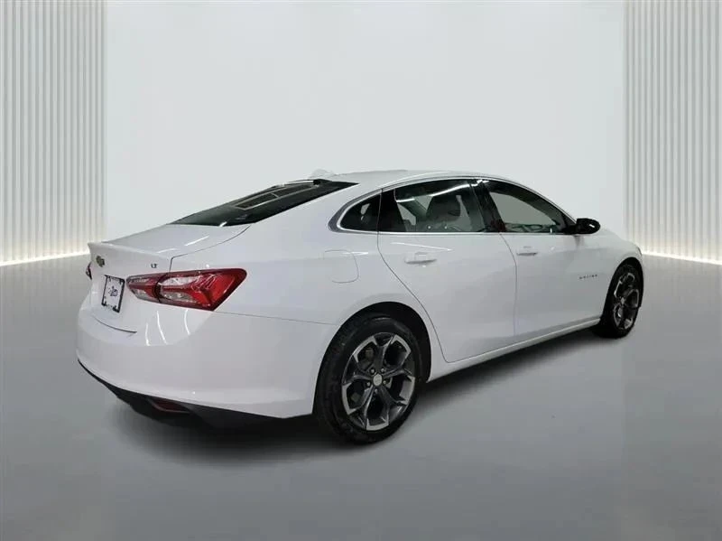 2022 Chevrolet Malibu - Image 5 of 12