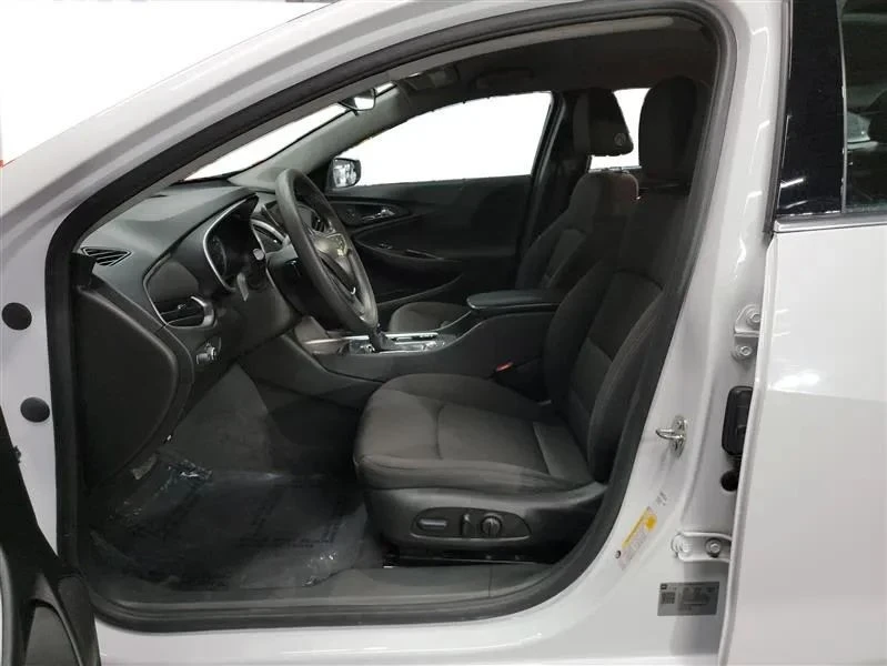 2022 Chevrolet Malibu - Image 9 of 12