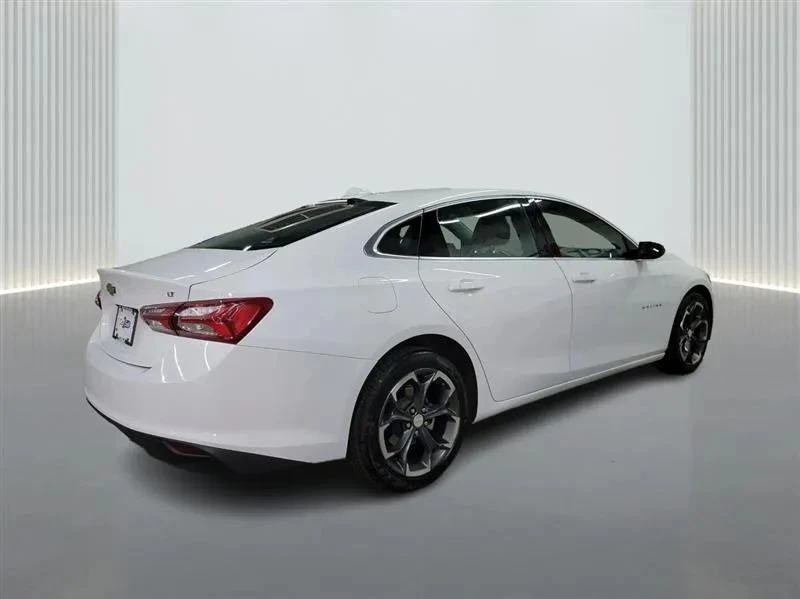 2022 Chevrolet Malibu - Image 5 of 12