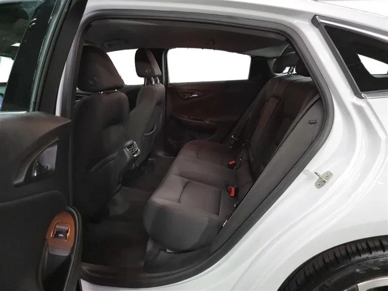 2022 Chevrolet Malibu - Image 10 of 12