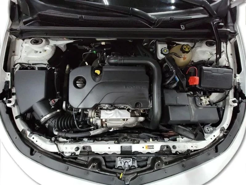 2022 Chevrolet Malibu - Image 11 of 12