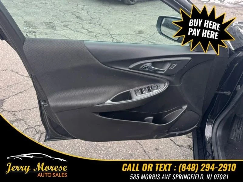 2022 Chevrolet Malibu - Image 8 of 12
