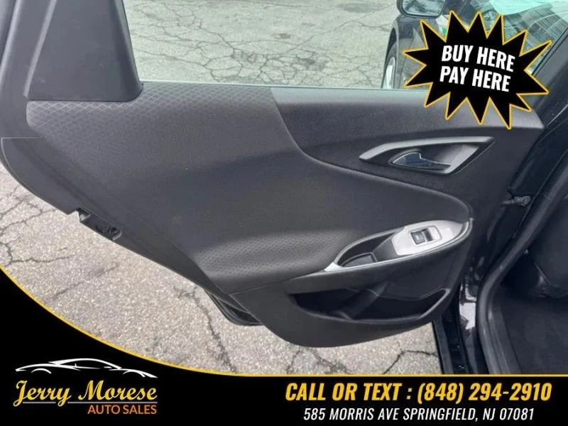 2022 Chevrolet Malibu - Image 11 of 12
