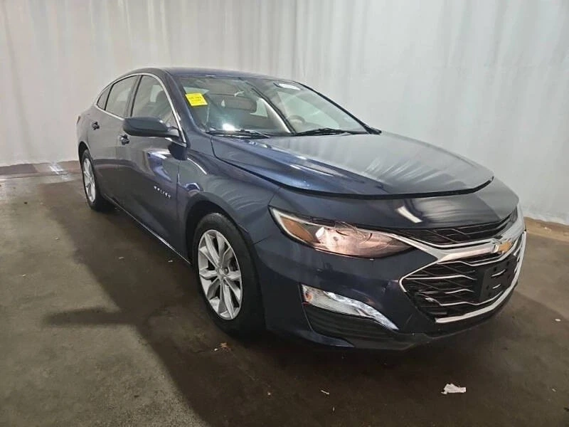 2022 Chevrolet Malibu - Image 2 of 3