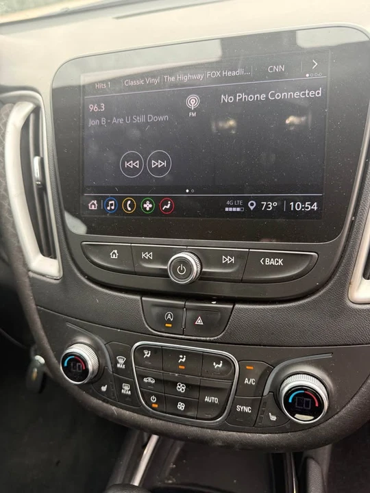 2022 Chevrolet Malibu - Image 6 of 10