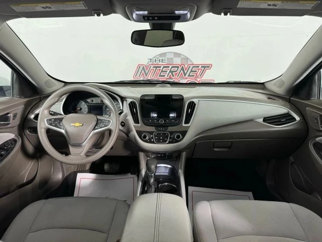 2022 Chevrolet Malibu - Image 11 of 12