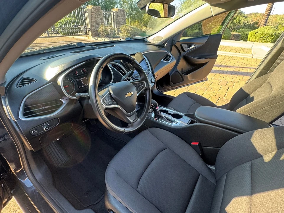 2022 Chevrolet Malibu - Image 14 of 21