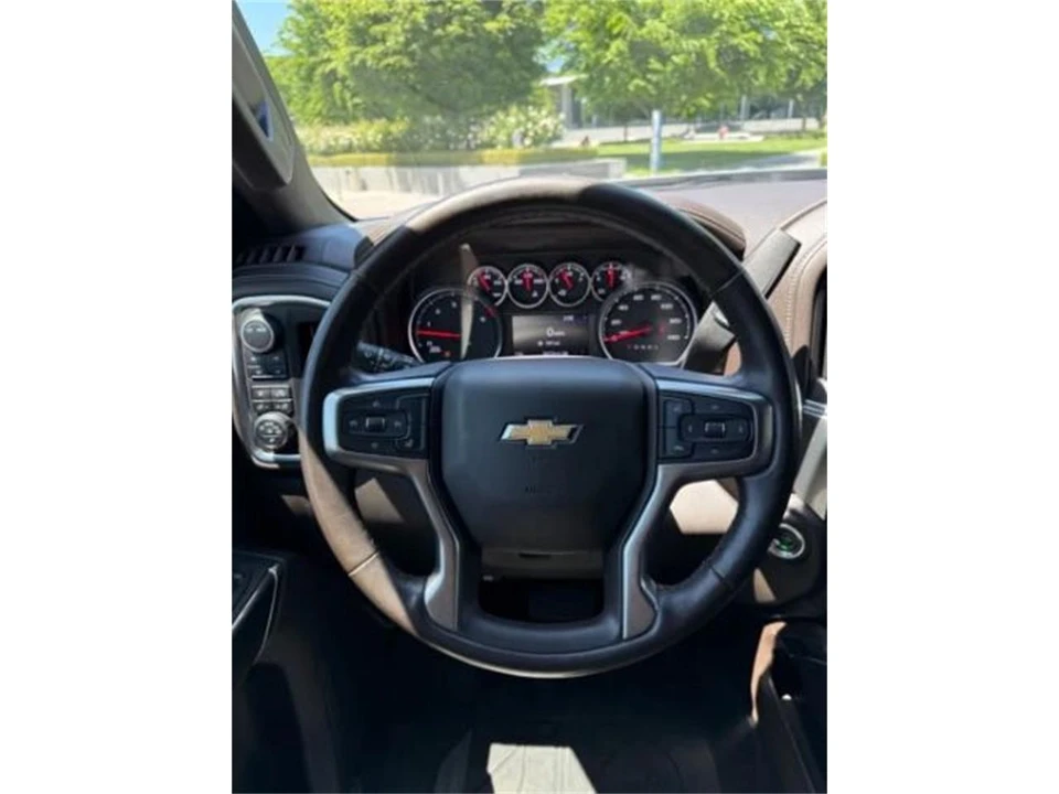 2022 Chevrolet Silverado 4th Gen - Image 10 of 15