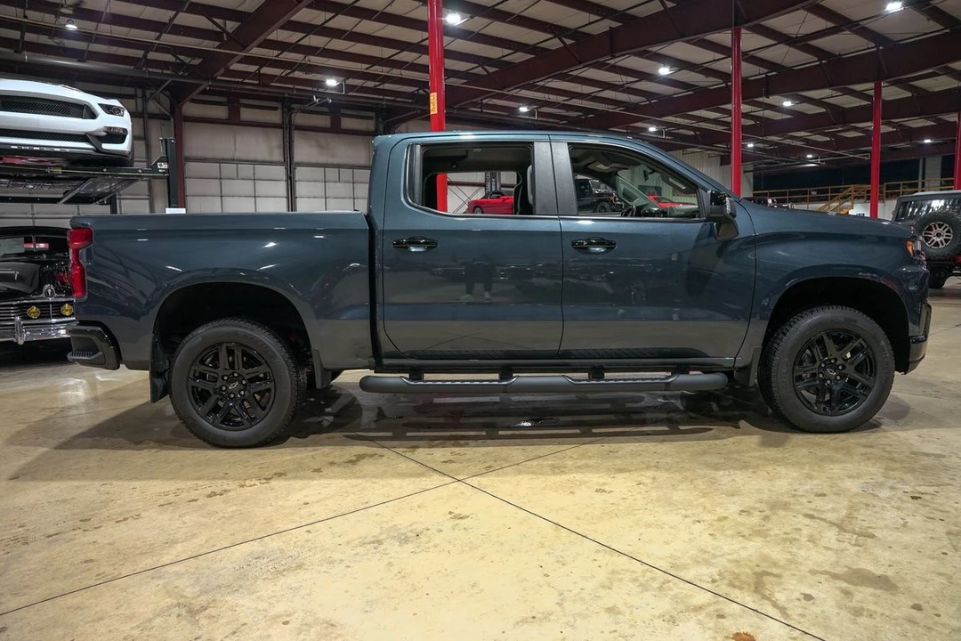 2022 Chevrolet Silverado 4th Gen - Image 10 of 12