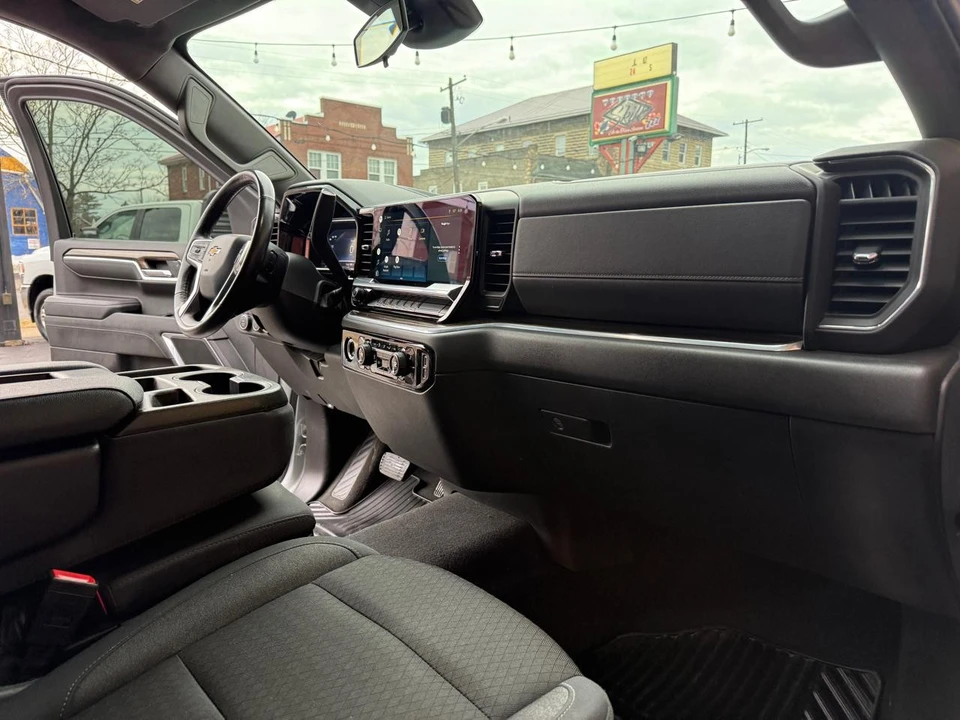 2022 Chevrolet Silverado 4th Gen - Image 21 of 21