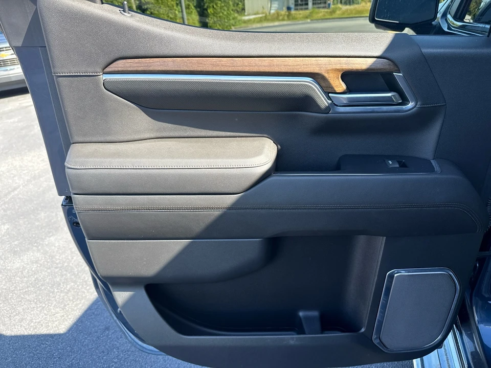 2022 Chevrolet Silverado 4th Gen - Image 14 of 21