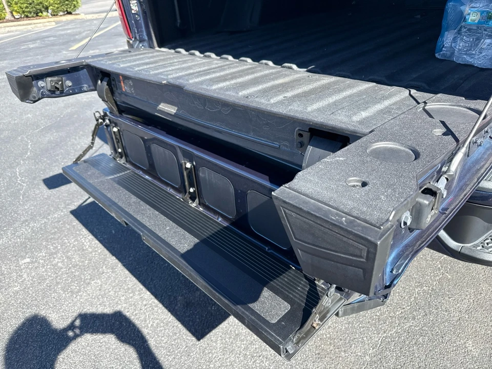 2022 Chevrolet Silverado 4th Gen - Image 9 of 21
