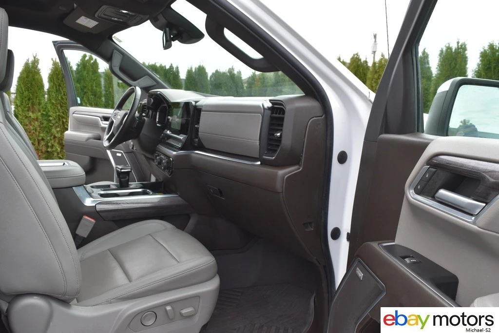 2022 Chevrolet Silverado 4th Gen - Image 17 of 21