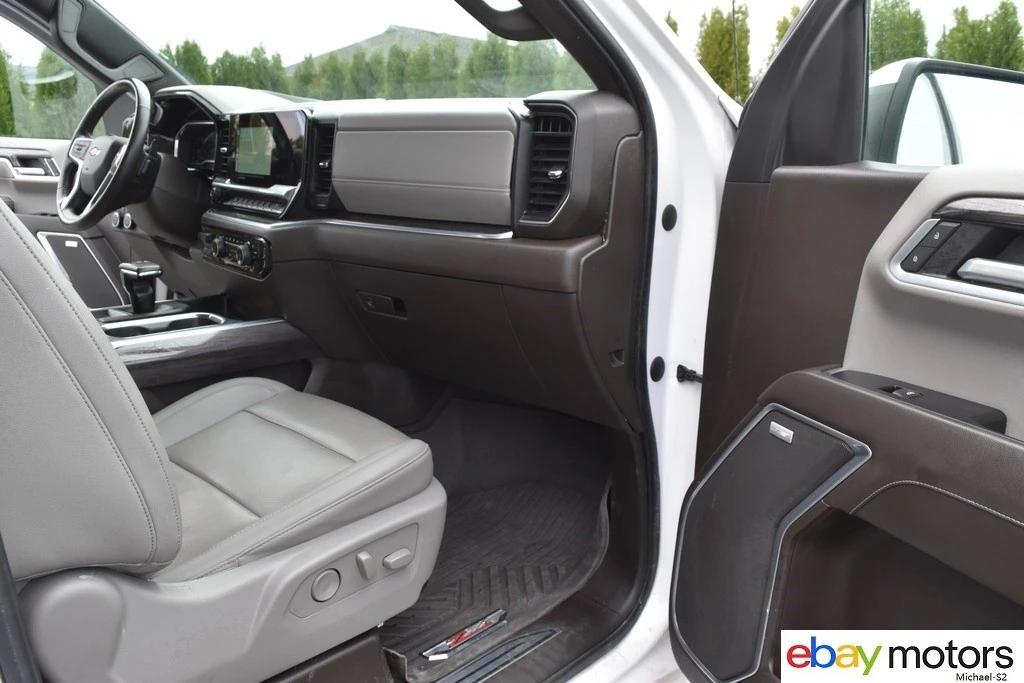 2022 Chevrolet Silverado 4th Gen - Image 16 of 21