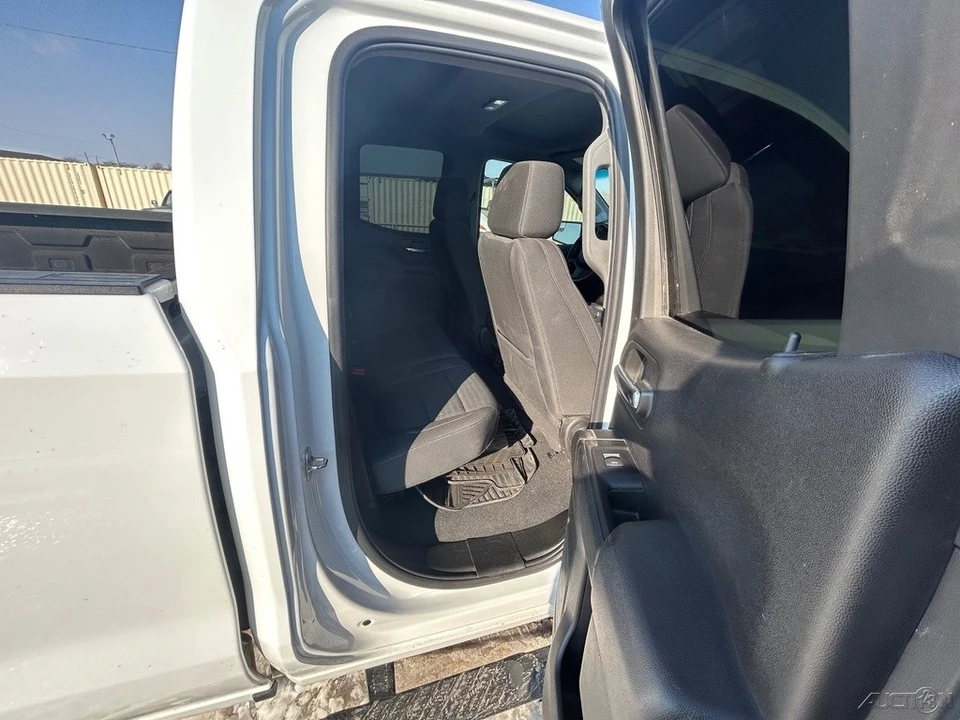 2022 Chevrolet Silverado 4th Gen - Image 9 of 21