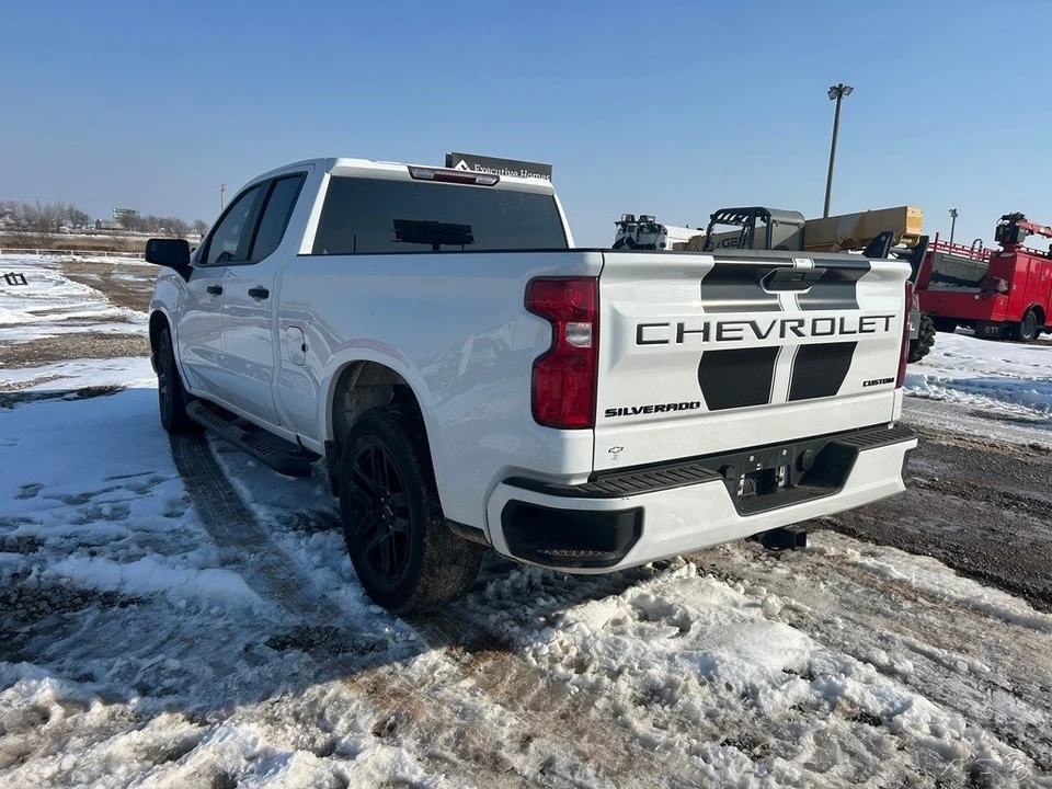 2022 Chevrolet Silverado 4th Gen - Image 5 of 21