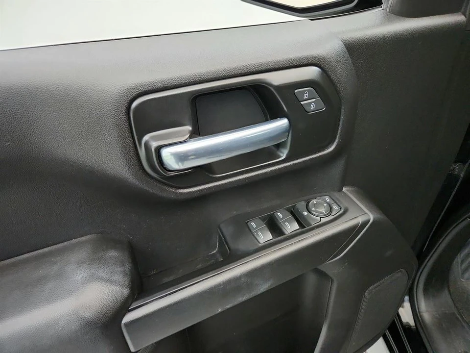 2022 Chevrolet Silverado 4th Gen - Image 19 of 21