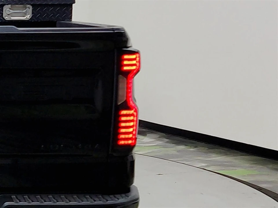 2022 Chevrolet Silverado 4th Gen - Image 6 of 12