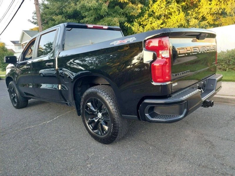 2022 Chevrolet Silverado 4th Gen - Image 10 of 12