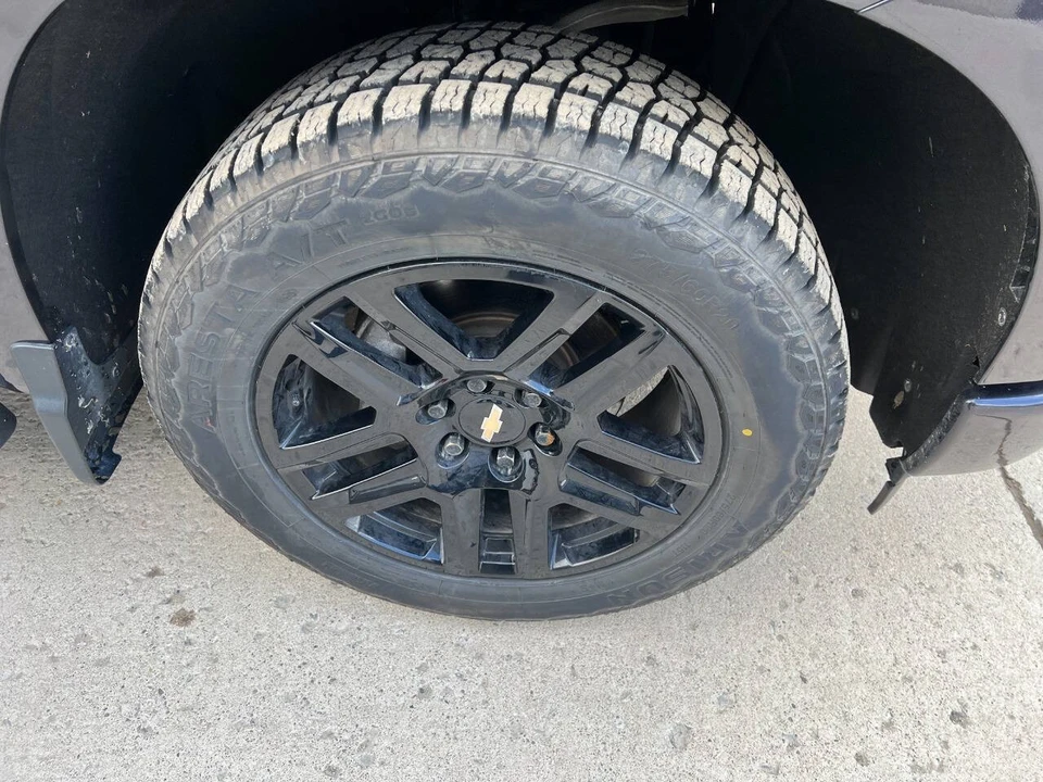 2022 Chevrolet Silverado 4th Gen - Image 10 of 21