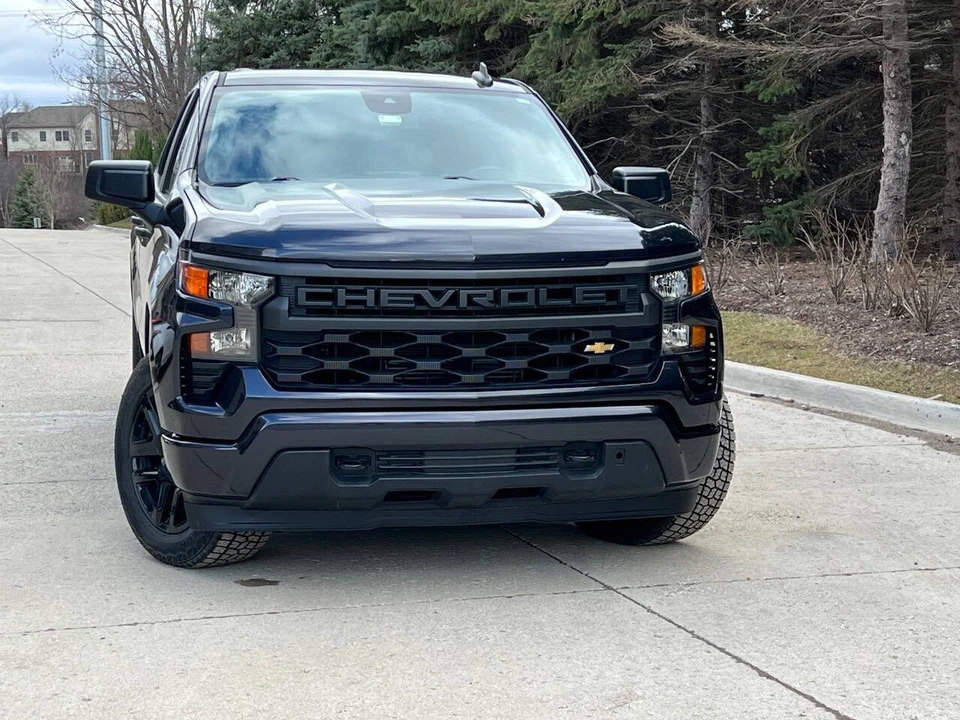 2022 Chevrolet Silverado 4th Gen - Image 2 of 21