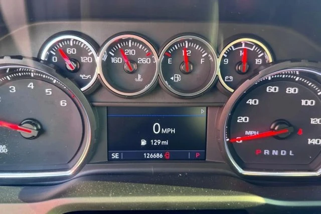 2022 Chevrolet Silverado 4th Gen - Image 14 of 15