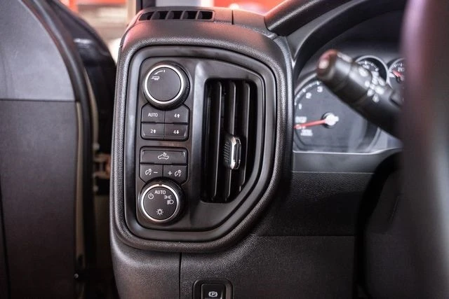 2022 Chevrolet Silverado 4th Gen - Image 12 of 21