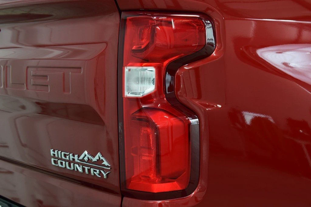 2022 Chevrolet Silverado 4th Gen - Image 17 of 21