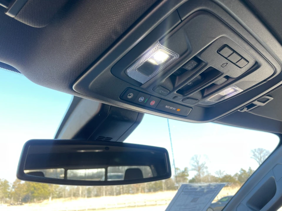 2022 Chevrolet Silverado 4th Gen - Image 18 of 21