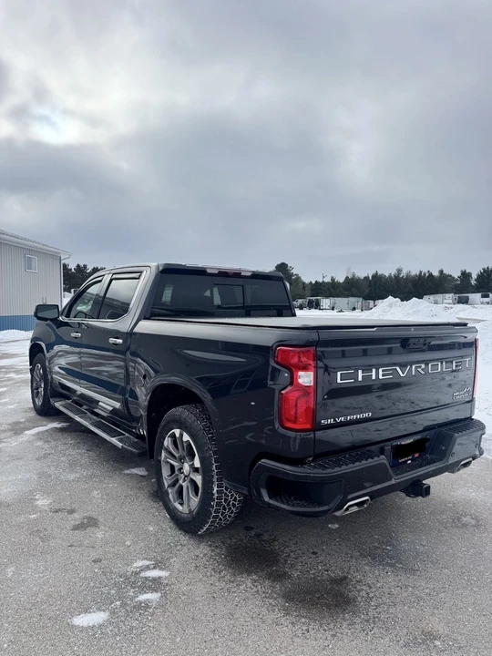 2022 Chevrolet Silverado 4th Gen - Image 4 of 15